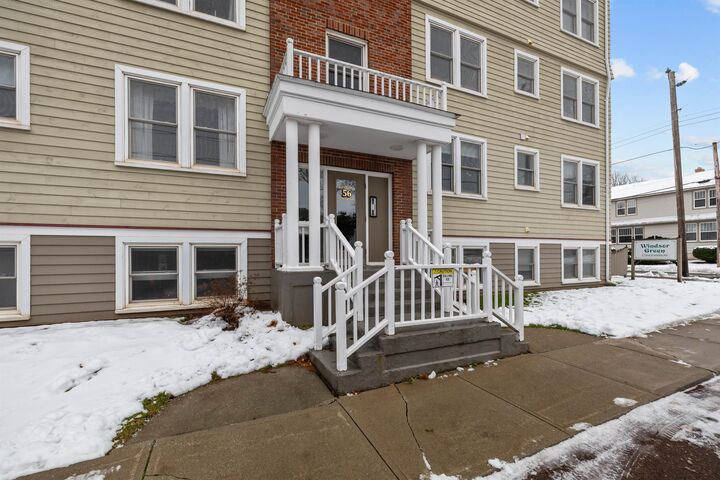 Property Photo: 56 Green Street 1 PE C1A 2E9