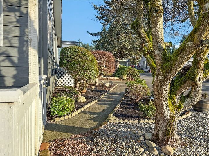 Property Photo: 2500 S 370th Street 32 WA 98003