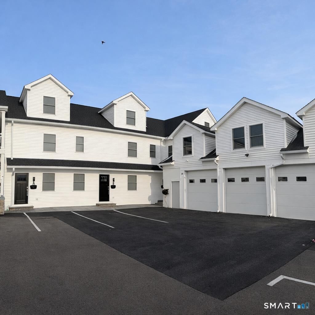 Property Photo:  20 Bouton Street B  CT 06854 