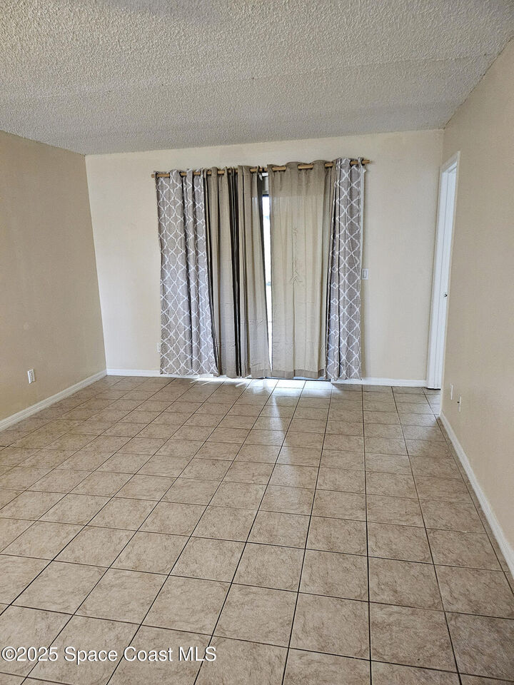 Property Photo: 3020 Sir Hamilton Circle FL 32780