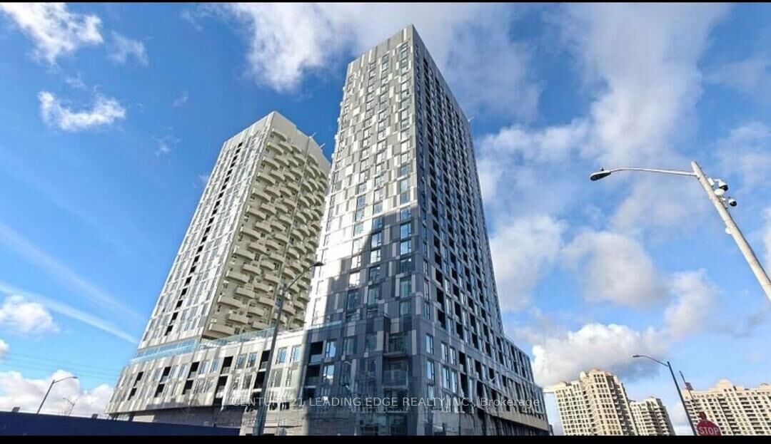 Property Photo:  474 Caldari Road 1801  ON L4K 0R5 