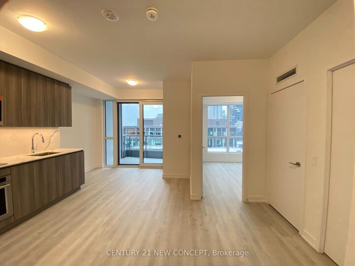 Property Photo:  15 Richardson Street 1917  ON M5A 0Y5 