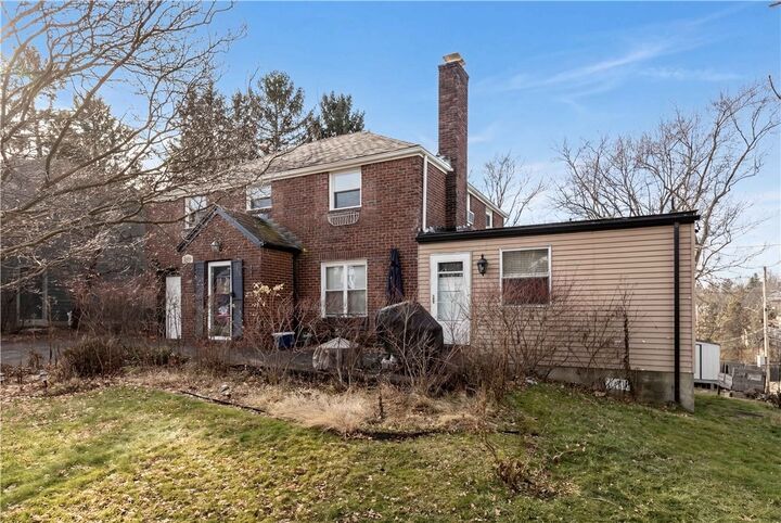 Property Photo:  300 Highland Rd  PA 15235 