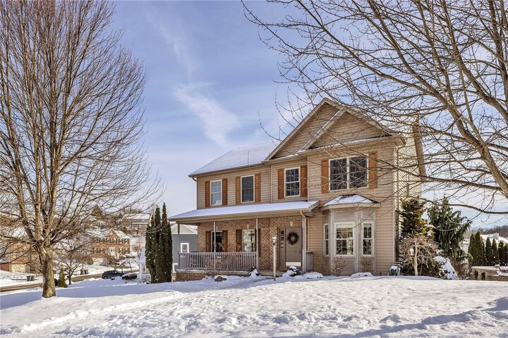 Property Photo:  6715 Fieldcrest Dr  PA 15626 