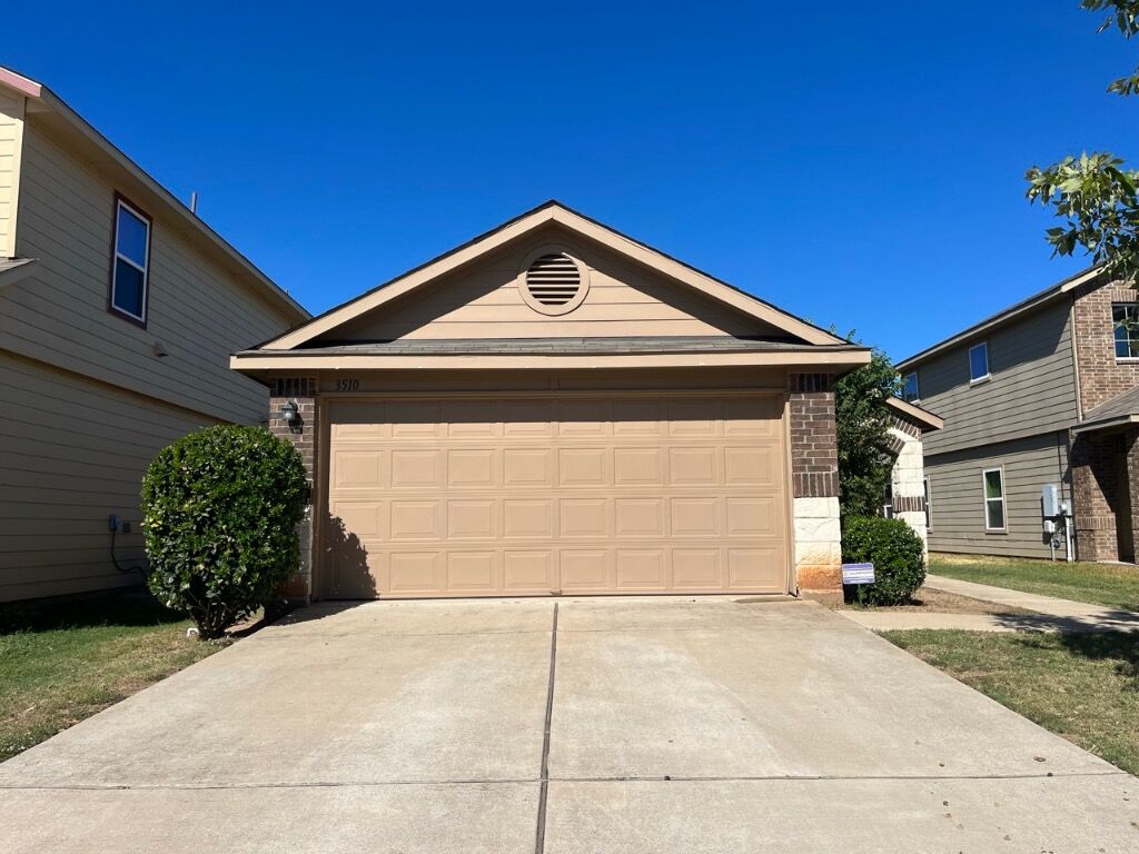 Property Photo:  3510 Wickham Lane  TX 78725 