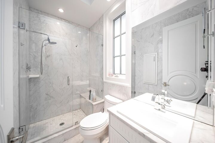 Property Photo:  7751 Sunnyholme Crescent  BC V6Y 1G8 