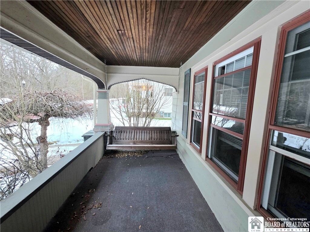 Property Photo:  60 W Virginia Boulevard  NY 14701 