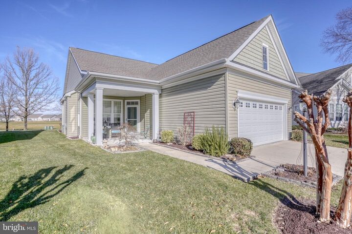 Property Photo:  16 Blue Heron Court  DE 19933 