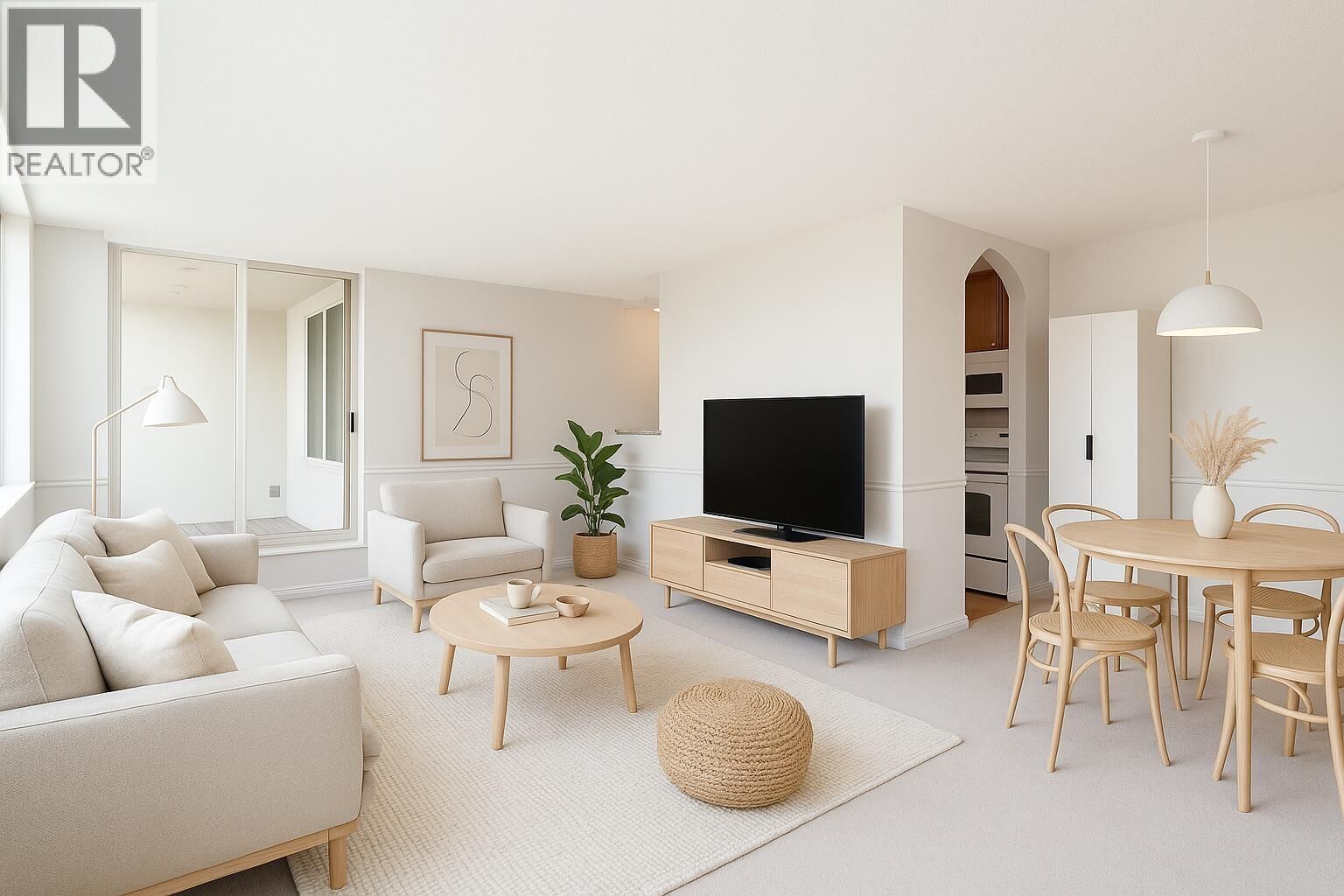 Property Photo:  2008 Fullerton Avenue 1404  BC V7P 3G7 