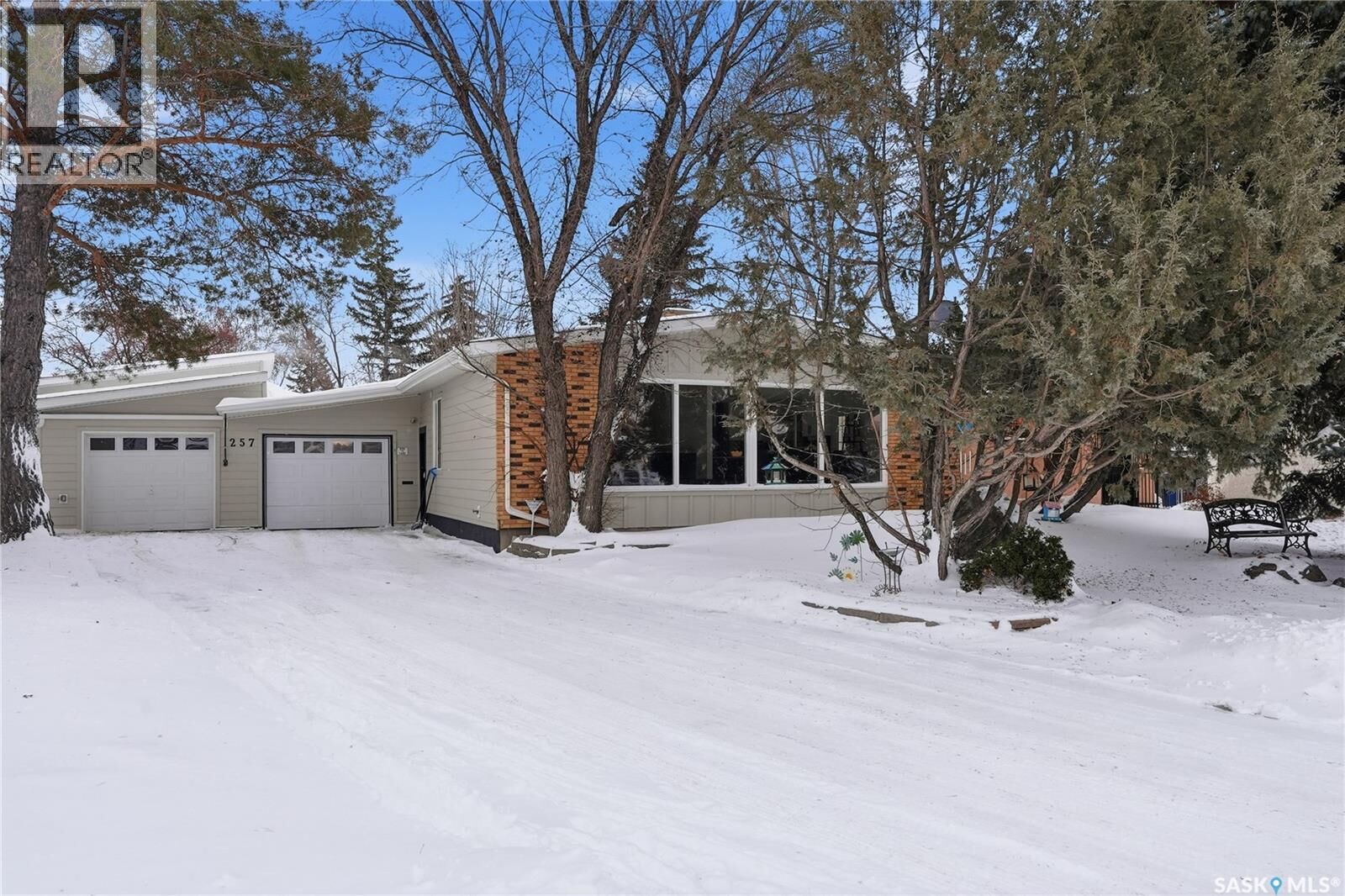 Property Photo:  257 Campion Crescent  SK S7H 3T8 