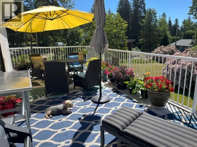 Property Photo: 7889 Highway 101 BC V8A 0R7