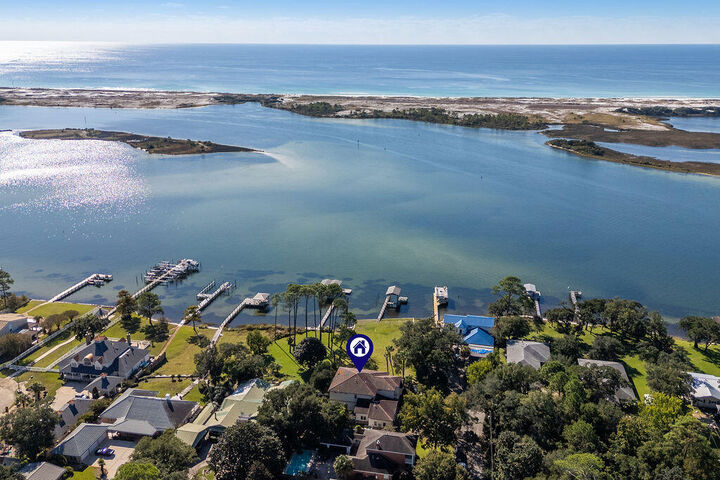 Property Photo: 18 Kimbrough Road FL 32569