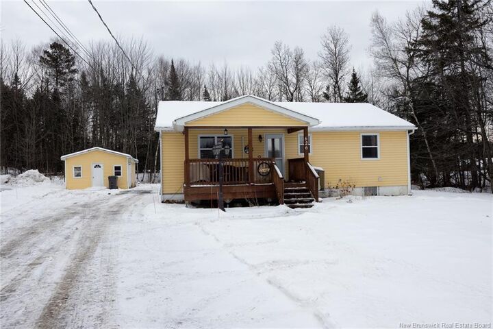 Photo de la propriété:  626 Brookside Drive  NB E3A 8V2 