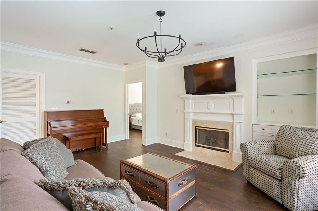 Property Photo: 4100 Paces Walk SE 2203 GA 30339