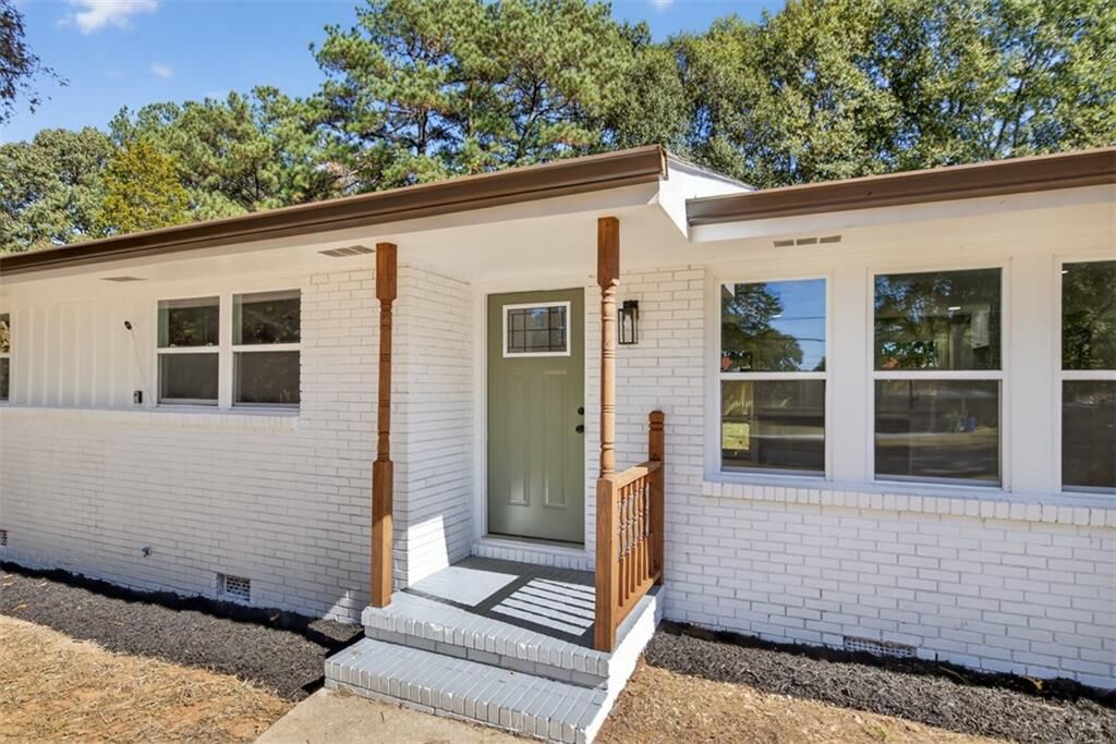 Property Photo:  2552 Boulder Road SE  GA 30316 