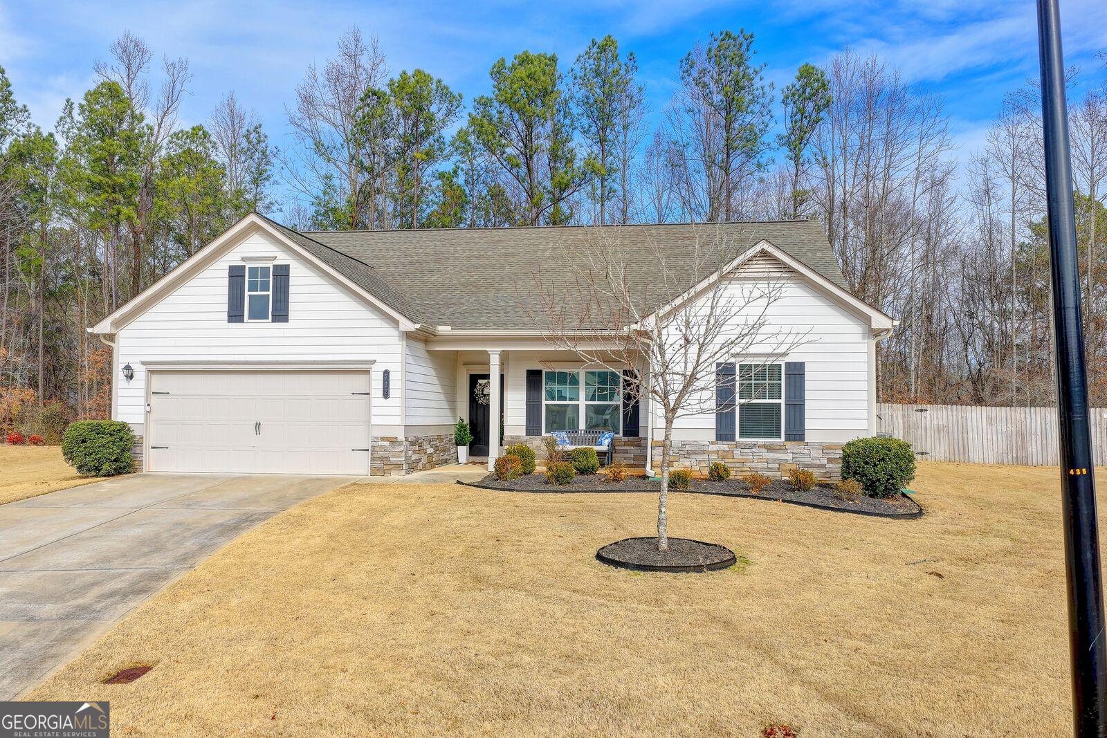 Property Photo: 712 Owens Circle GA 30115
