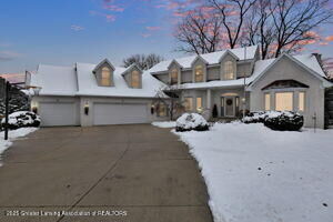 Property Photo:  1137 Norfolk Circle  MI 48837 