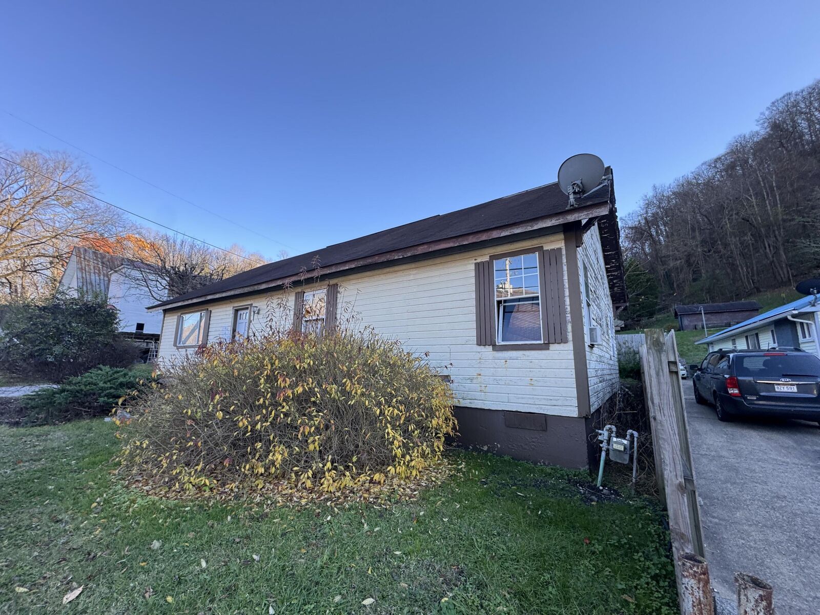 Property Photo:  2212 Third Ave  WV 25067 