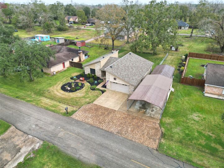 Property Photo:  2587 County Road 769B  TX 77422 