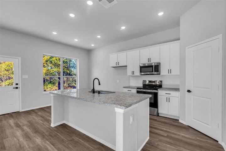 Property Photo:  286 County Road 5102 F  TX 77327 