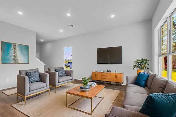 Property Photo: 286 County Road 5102 F TX 77327