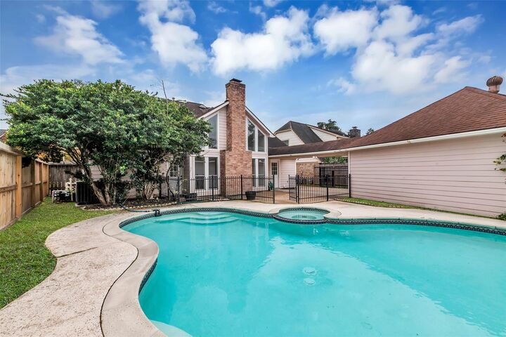 Property Photo: 20246 Pittsford Drive TX 77450