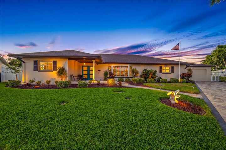 Property Photo:  1101 80th Street Court S  FL 33707 