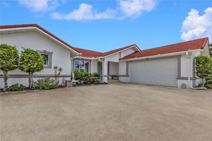 Property Photo:  820 Bal Harbor Boulevard  FL 33950 