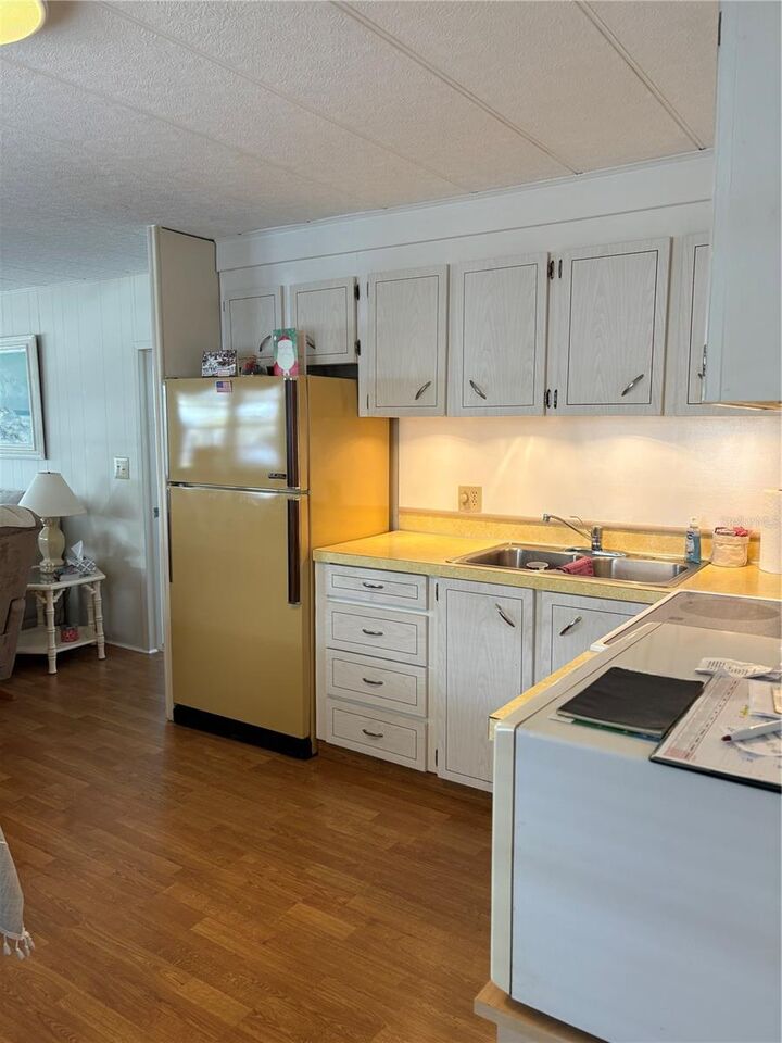 Property Photo:  11045 102nd Street N 159  FL 33773 