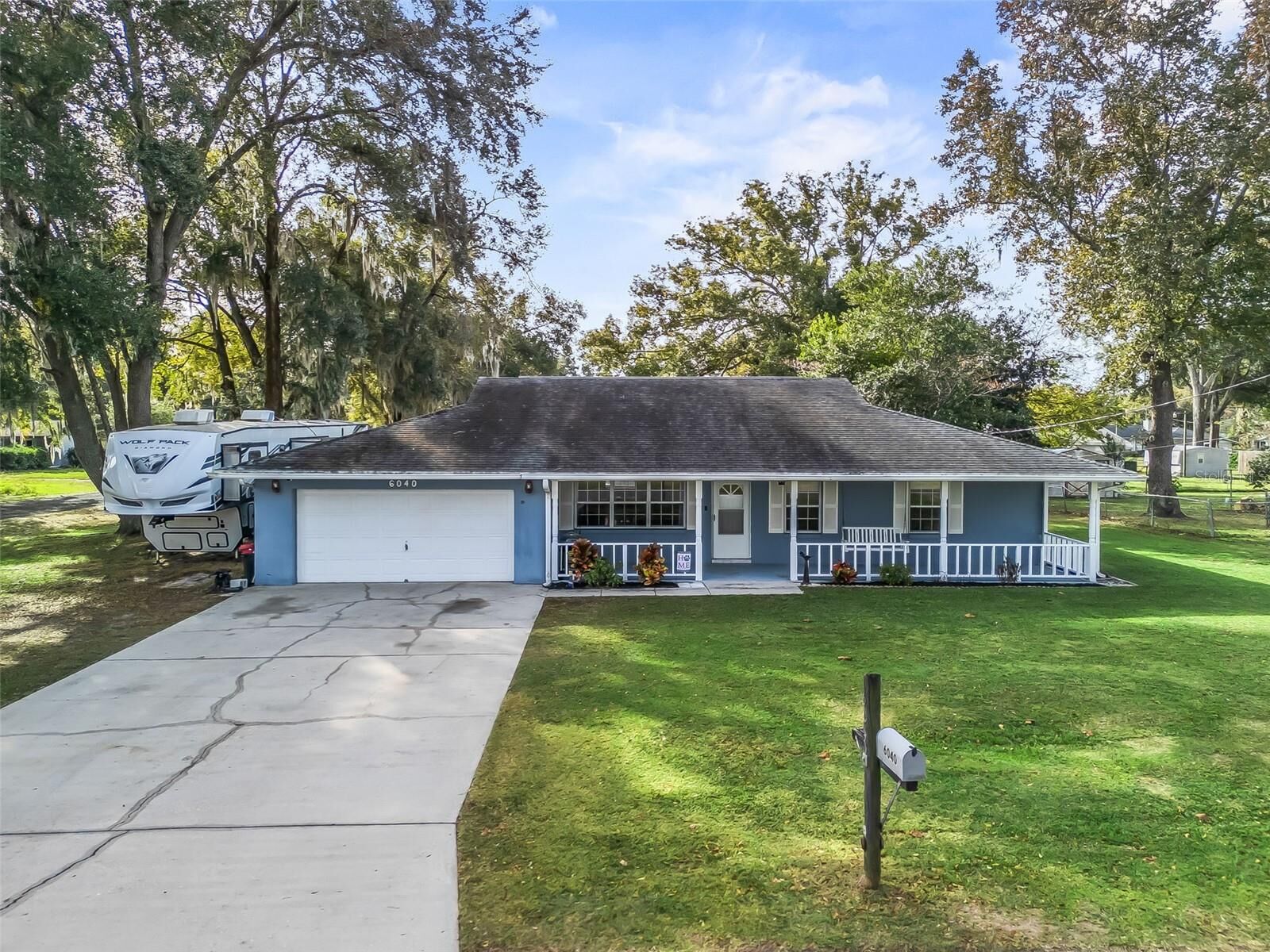 Property Photo:  6040 SE 126th Lane  FL 34420 