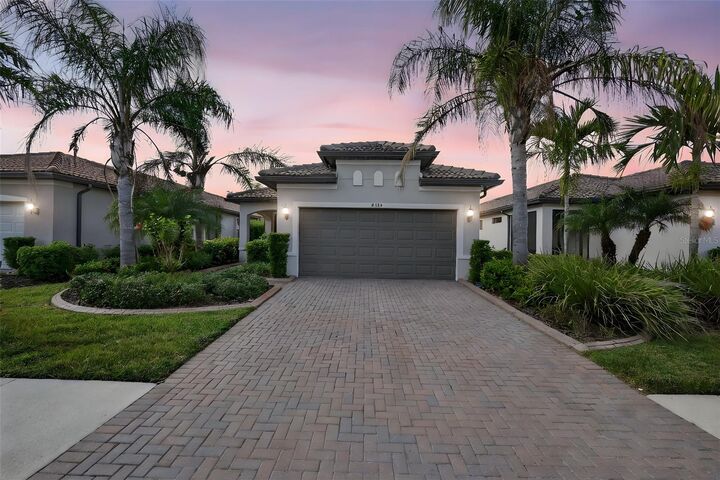 Property Photo:  2525 Daisy Drive  FL 34289 