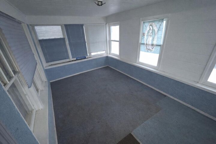 Property Photo:  1411 Maryland Ave  WI 53081 