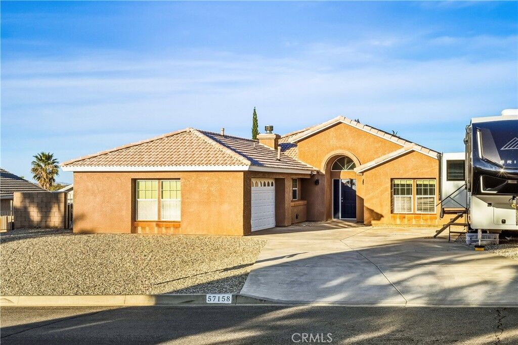 Property Photo:  57158 Selecta  CA 92284 
