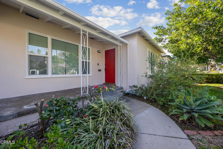 Property Photo: 2380 Queensberry Road CA 91104