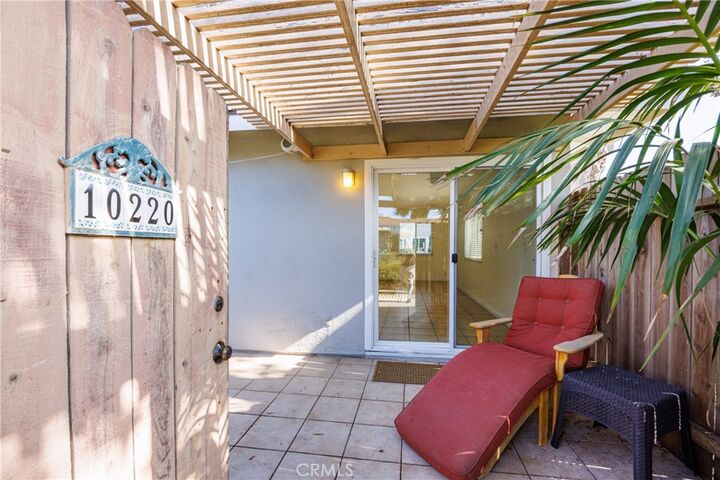 Property Photo:  10220 Holburn  CA 92646 