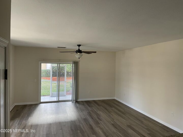 Property Photo:  3750 Silver Bluff Boulevard 1301  FL 32065 