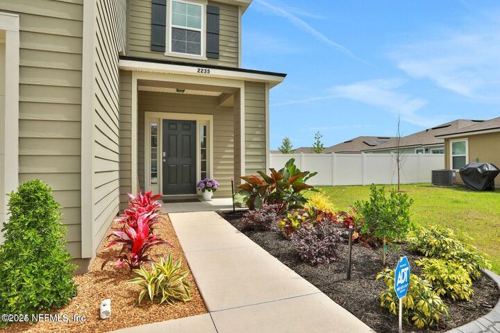 Property Photo:  2235 Falling Star Lane  FL 32043 