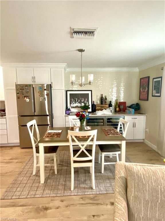 Property Photo:  1435 Curlew Ave 1  FL 34102 