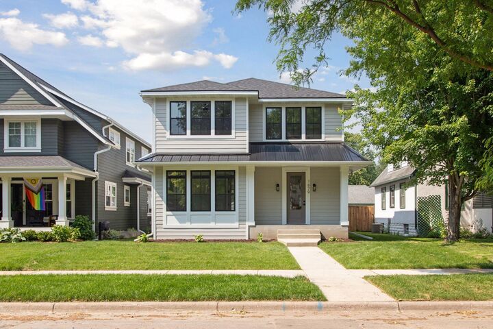 Property Photo:  2084 Palace Avenue  MN 55105 