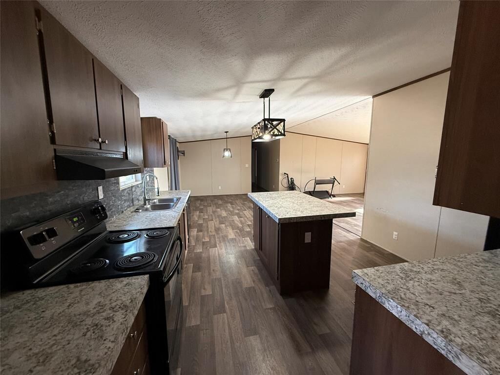 Property Photo:  310 County Road 4757  TX 75482 