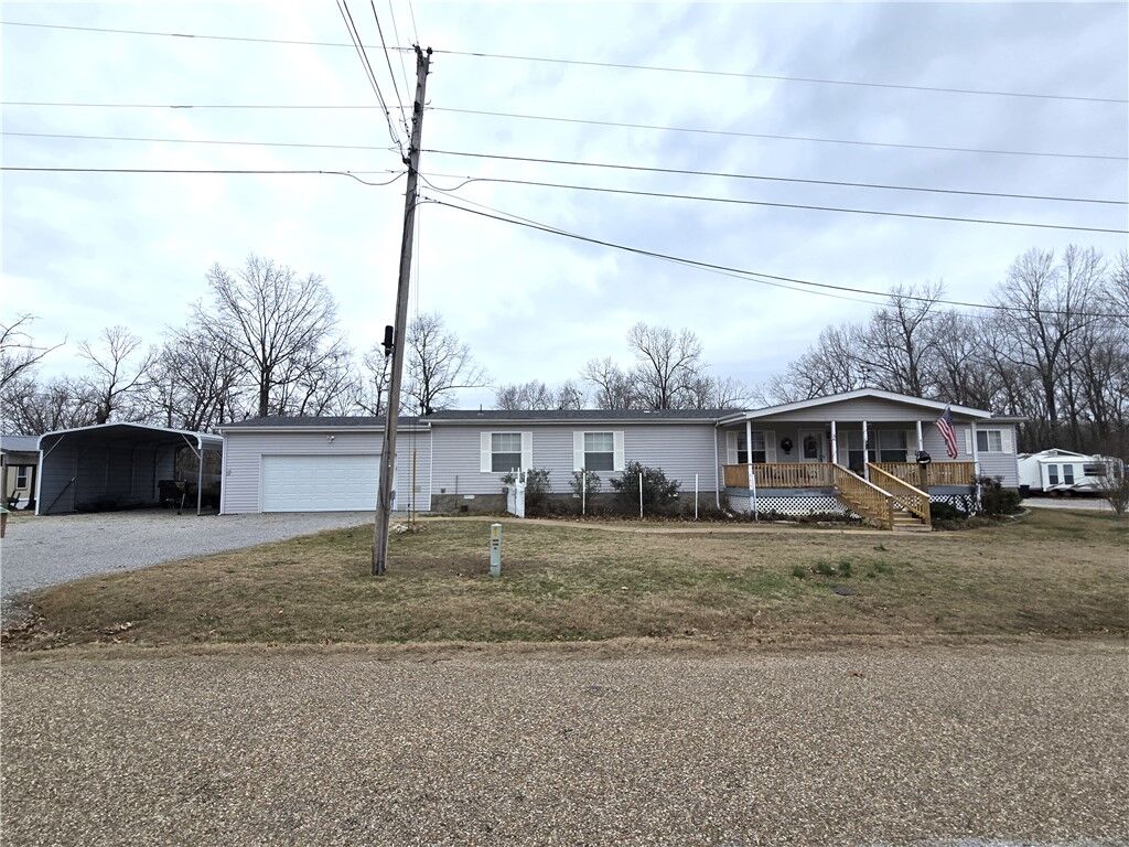 Property Photo: 36 Slater Drive AR 72642