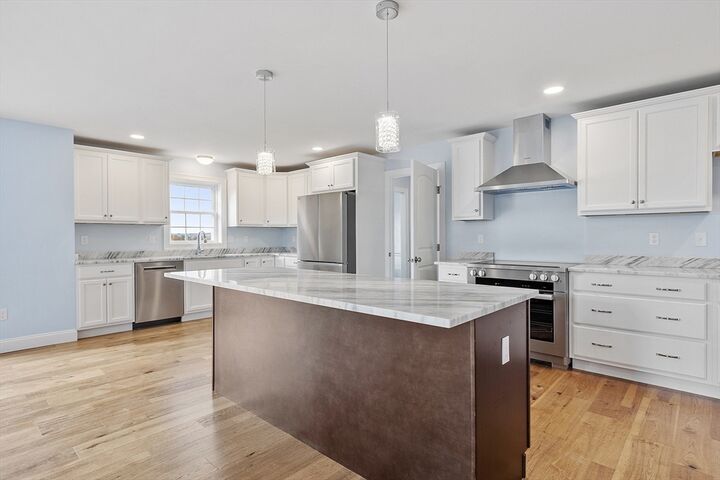 Property Photo:  186 Justice Hill Rd Mod Farm  MA 01564 