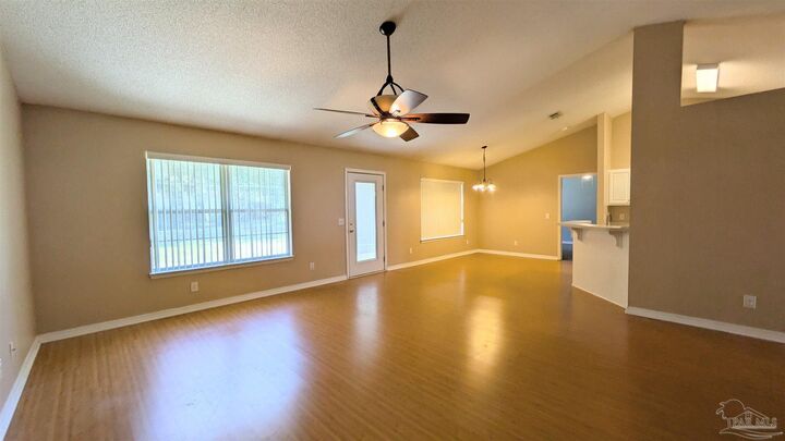 Property Photo: 7448 Chimney Pines Dr FL 32526