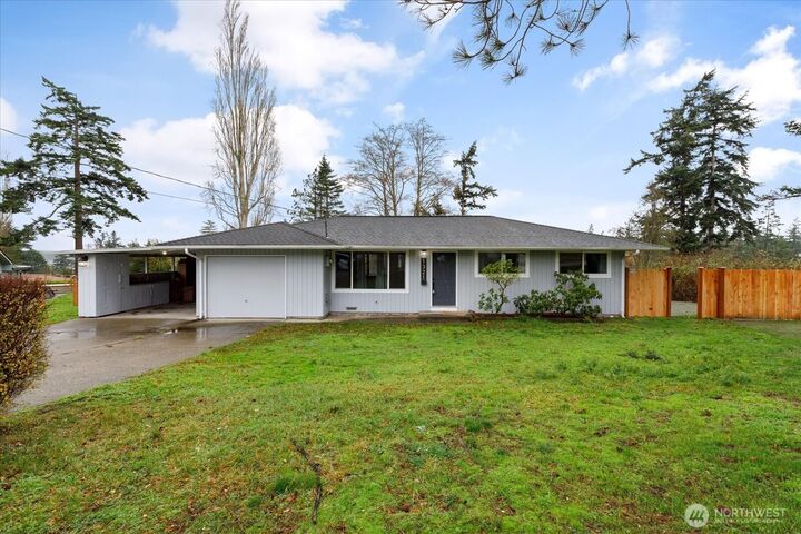 Property Photo: 1321 Orchard Loop WA 98277