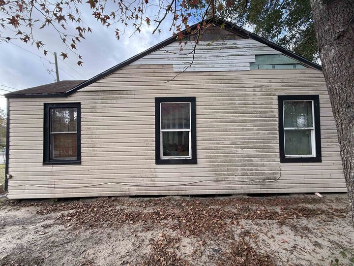 Property Photo: 1758 Delaware TX 77703