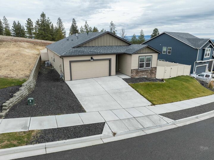 Property Photo: 8207 S Avery Rd WA 99004