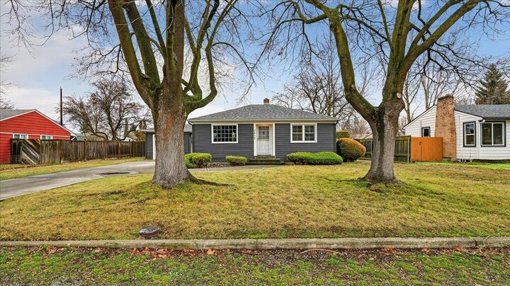 Property Photo:  1410 N Bowman Rd  WA 99212 