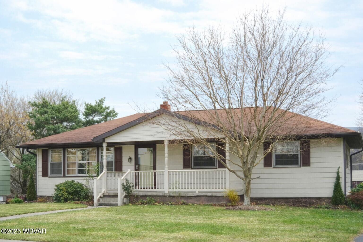 Property Photo:  125 Confair Parkway  PA 17754 