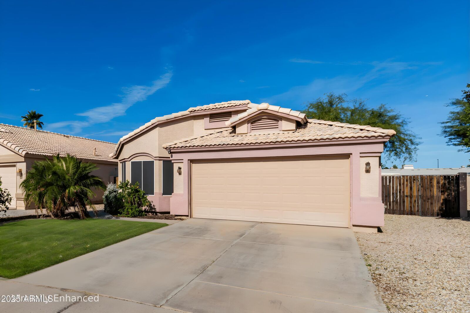 Property Photo:  106 W Smoke Tree Road  AZ 85233 