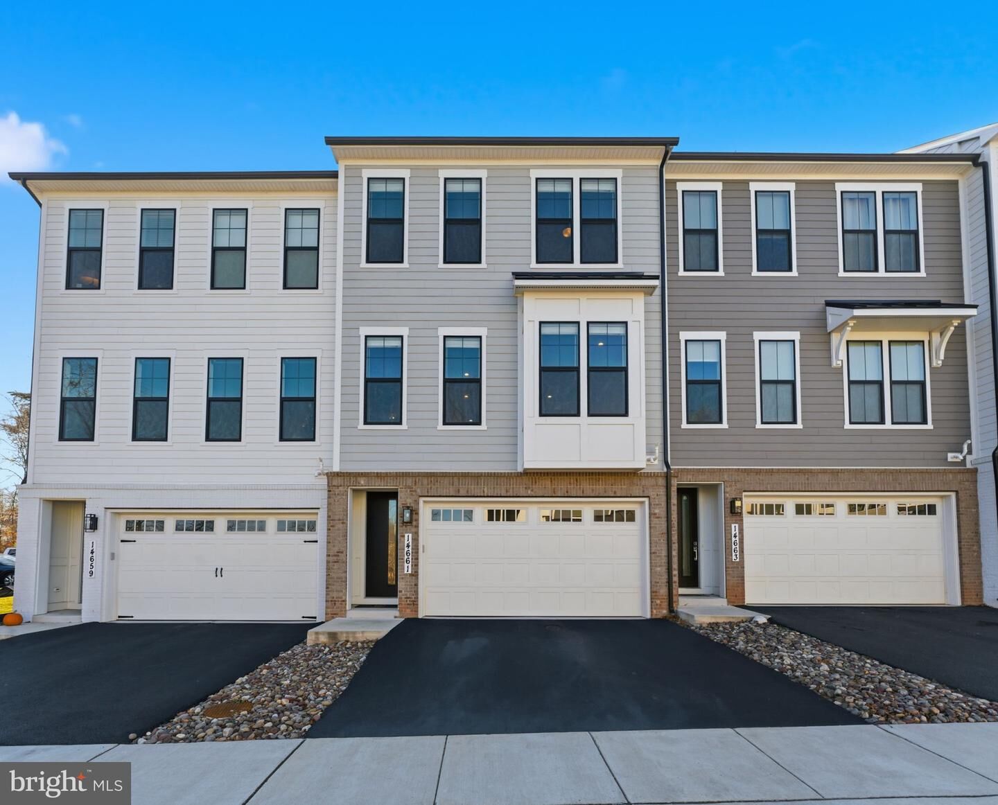 Property Photo:  14661 Battery Ridge Lane  VA 20120 